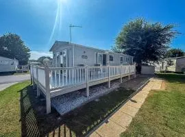 Modern 6 Berth Caravan With Decking At Cherry Tree Park In Norfolk Ref 70718C