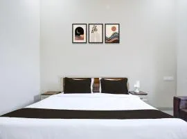 Hotel O KVR snuggle