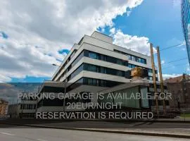 Post 120 Suites