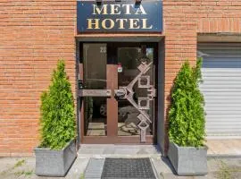 Meta Hotel