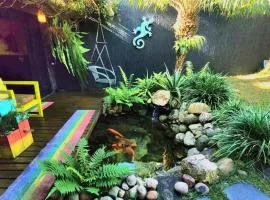 Bangalô das Lagartixas ,casa stúdio com piscina aquecida privativa a 20 minutos do Centro de Curitiba