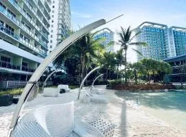 The Solaris Point with Pool View