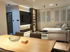 POOL RESORT Vila Lena - KING SIZE Apartman 12