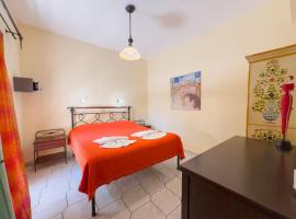Villa Eleni Seaside Apartments-40 meters from Beach, hotel v destinaci Plataniás