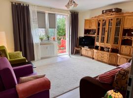 Kolobrzeska PRL Apartment with modern touch, ξενοδοχείο σε Bialogard