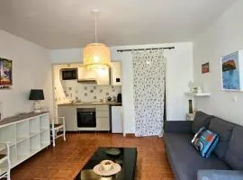 Studio bleu Bandol 10 min de la gare !