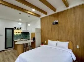 Chạm's Hotel & Homestay