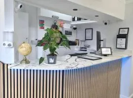 Golders Park Hotel