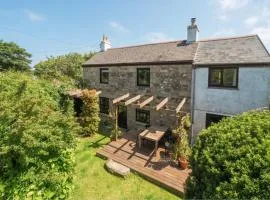 Traditional Cornish Cottage in the Countryside.