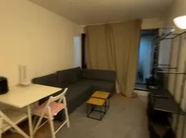 Charmant studio proche de château de Versailles