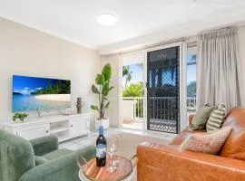 A Strand Lifestyle and Location