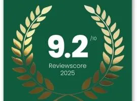 Seaside Lodge-Summer deals is now on at backpacker's price with 2 bedrooms-self check-in-Esplanade and Buller St Kingscote-pay half then other half a week before arrival