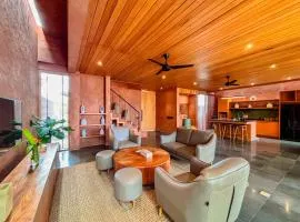 3BR Rustic Terracota The Hum Villa Nyanyi