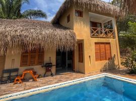 LA VICTORIA Casa tropical con piscina privada, hotel i Carmen de Apicalá