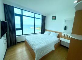 Blue Sea Hon Chong - Beachfront Apartment, κατάλυμα με onsen στο Να Τρανγκ