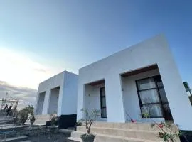 Ekas Kongkong Paradise Villa and Resto