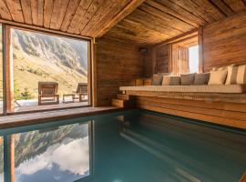 Chalet 1864, hotel with pools in Le Grand-Bornand