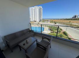 Nice Flat in Caesar, hotel with hot tubs in Iskele