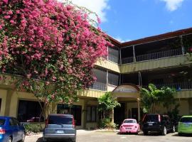 S&C Hotel Suites and Apartments, hotel din Koror