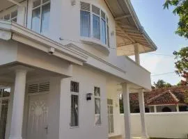 Leopard Villa