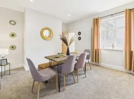 Host & Stay - Jomor House