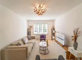 Pass the Keys Experience Bicester Village near our Spacious Home