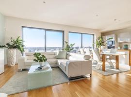 Airport Prague Luxury Apartment & Spa, hotel com piscina em Praga