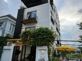 you and me Homestay