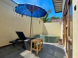 Coral Drift Beach Bungalow