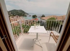 Oceanis Suites