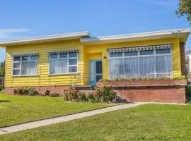 The 50's Beach House