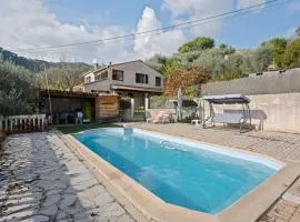 Charming Flat with Pool