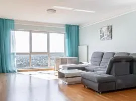 Panorama Riga 25th Floor Spacious Apartment Free Parking