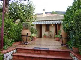 Apart Sea View Garden Beach Villa