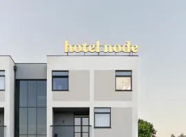 Hotel Node