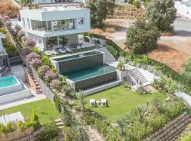Luxury Villa Sunset Hills by ELE Apartments