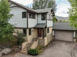 Colorado Mountain Getaway - 5BR 3BA, Hot Tub,Views
