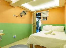 Economy Room with Private Bath near LRT Santolan Pasig
