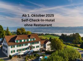 Hotel Wassberg - Self-Check-in, place to stay in Forch
