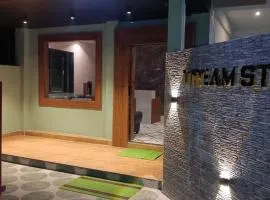 Dream Stay Lodge