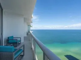 Luxury Penthouse 4 BDR with Resort Amenities