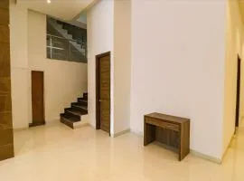 Hotel Parisar
