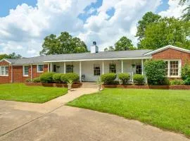 10 Mi to Lake Palestine South Tyler Location!