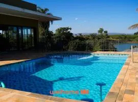 Casa em Delfinopolis com piscina aquecida e vista