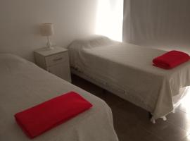 Meraki II, hotel v destinaci Victoria