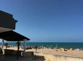 Blue View Rooftop - Gammarth , Pieds dans l'eau, Terrasse panoramique face à la mer