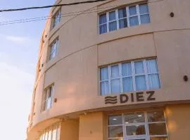 Diez ApartHotel