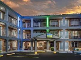 SureStay Hotel by Best Western Summersville