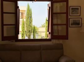 Villa Saint George - Stone Costa, hotel in Kathikas