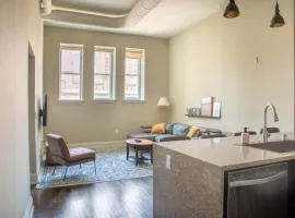 Downtown Modern 2BR Loft